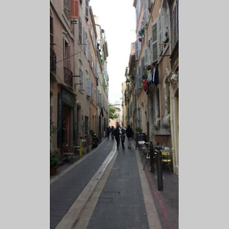 Chambre au cœur de Marseille centre   le panier  Extérieur photo